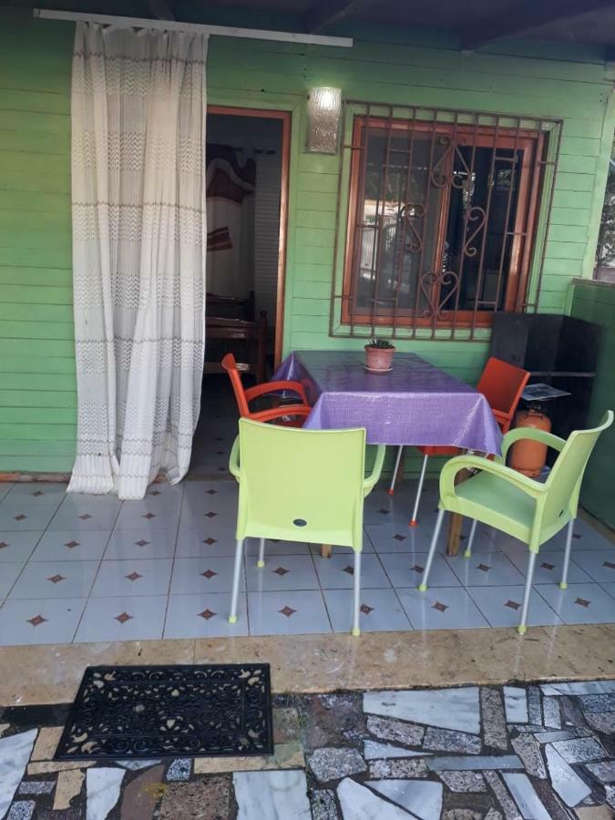 Kolonia E Artistave Apartment Velipoje Bagian luar foto